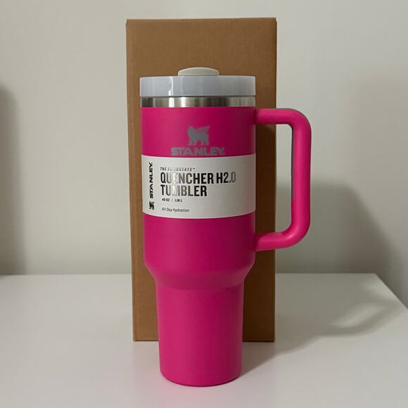 NWT Stanley 40oz Hot Pink Quencher H2.0 FlowState Tumbler - Picture 7 of 7
